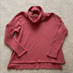 Women's Ribbed Turtleneck Sweater